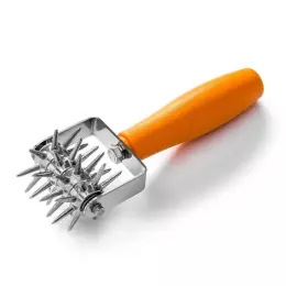 Nerezový děrovací válec 7 cm