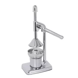 Vymačkávač citrusů